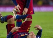 包含被队友踢伤！前皇马巨星太倒霉：养伤长达6个月！基本无缘世界杯的词条